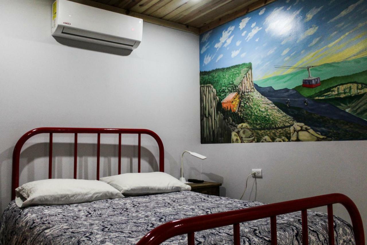 Hotel La Estacion Креел Екстериор снимка